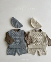 將圖片載入圖庫檢視器 &lt;台灣館&gt;AT24A009-Aosta秋款🦺 **親子針織背心 (Knit Vest)**【正韓】
