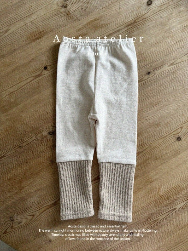 <台灣館>AT24A049-Aosta彈力打底褲 (Chewy Leggings)【正韓】