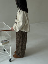 將圖片載入圖庫檢視器 2025D80PA-冬季韓版豹紋加絨直筒長褲
