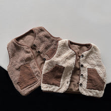 將圖片載入圖庫檢視器 22110SE-冬季韓版毛絨撞色口袋排釦馬甲背心
