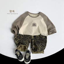 將圖片載入圖庫檢視器 25011LS-秋季韓版兒童休閒豹紋兩穿吊帶褲
