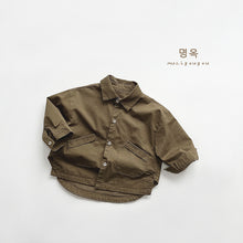 將圖片載入圖庫檢視器 88017SE-春季韓系復古襯衫式外套
