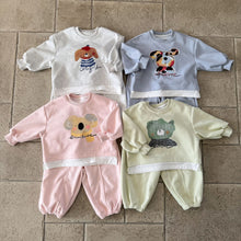 Load image into Gallery viewer, CZ260856TG春秋假兩件套裝｜卡通運動風
