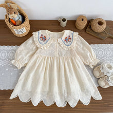 Load image into Gallery viewer, H10763DS-秋季花朵刺繡翻領連衣裙
