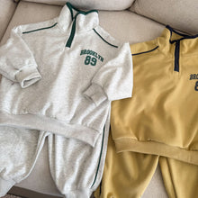 將圖片載入圖庫檢視器 CZ260694TG-春秋季拉鍊立領寬鬆運動兩件套
