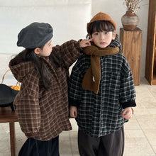 Load image into Gallery viewer, 25D43SE-冬季格紋羊毛呢外套｜加棉森系大衣
