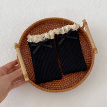 將圖片載入圖庫檢視器 W027PA-秋季花邊中筒堆堆棉襪（女童）
