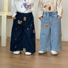 Load image into Gallery viewer, CK260814PA春秋牛仔長褲｜小熊直筒款
