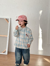 將圖片載入圖庫檢視器 CC260820SE-春秋季刺繡小馬格紋長袖襯衫
