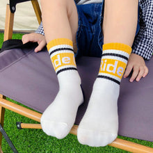 Load image into Gallery viewer, LEGO01AC-Korean combed cotton mid-tube trendy socks (3 pairs minimum order) 
