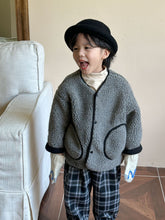 Load image into Gallery viewer, DW240142SE-Autumn and winter children&#39;s cashmere big smiley face fur top coat
