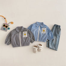 將圖片載入圖庫檢視器 ZCW6181SE-春季笑臉格紋拼接外套
