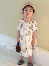 Load image into Gallery viewer, XZ260972TG-夏季｜愛心印花｜短褲套裝
