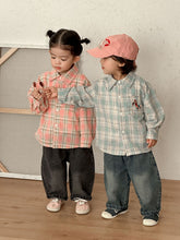 將圖片載入圖庫檢視器 CC260820SE-春秋季刺繡小馬格紋長袖襯衫
