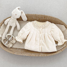 Load image into Gallery viewer, H10620SE-冬季蕾絲翻領加厚棉服外套
