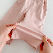 Load image into Gallery viewer, ZCK6067LS-春季刺繡背帶長褲&amp;娃娃上衣
