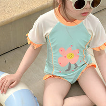 將圖片載入圖庫檢視器 61802LS-夏季女孩連身短袖速乾泳衣(送泳帽)
