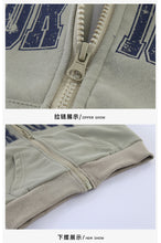 將圖片載入圖庫檢視器 CZ260863TG-春秋季復古字母連帽休閒兩件套
