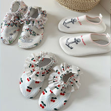 將圖片載入圖庫檢視器 43005AC-夏季｜北歐風防滑｜軟底沙灘溯溪鞋襪
