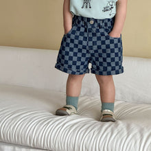 將圖片載入圖庫檢視器 XK260901PA-夏季格紋愛心牛仔短褲
