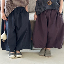 Load image into Gallery viewer, 25X30PA-夏季｜拼接純色｜防蚊九分褲
