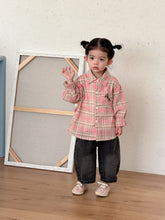 將圖片載入圖庫檢視器 CC260820SE-春秋季刺繡小馬格紋長袖襯衫
