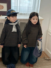 Load image into Gallery viewer, 25D46SE-冬季加絨條紋衛衣｜連帽保暖上衣
