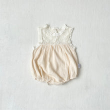 Load image into Gallery viewer, Y9649LS-夏季｜包屁衣｜蕾絲拼接紗布
