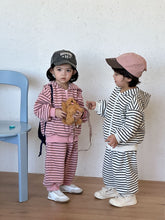 將圖片載入圖庫檢視器 CZ260891TG-條紋連帽運動休閒兩件套
