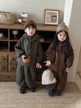 將圖片載入圖庫檢視器 25D02TG-冬季一體絨連帽加厚兩件套
