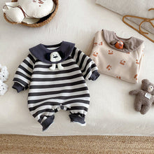 將圖片載入圖庫檢視器 ZDL5184LS-冬季條紋羊駝絨加絨連體爬服
