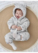 將圖片載入圖庫檢視器 D25293LS-冬季北歐風夾棉熊耳多連帽外出連體衣
