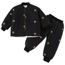 將圖片載入圖庫檢視器 DZ250632TG-秋冬季星月刺繡三層夾棉保暖二件套裝
