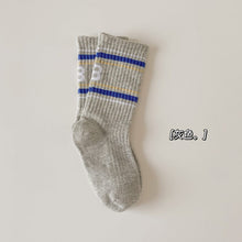 Load image into Gallery viewer, CW10AC-Simple letter thin children&#39;s sports socks (3 pairs)
