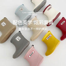 Load image into Gallery viewer, AC3011-Children&#39;s rain boots new style kindergarten fashion small and medium children&#39;s rain boots men and women&#39;s mid-tube non-slip wear-resistant waterproof shoes 
