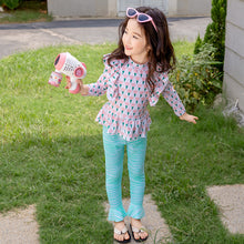 Load image into Gallery viewer, 25107TG-Children&#39;s floral long-sleeved swimsuit and trousers set + swimming cap 
