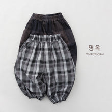 將圖片載入圖庫檢視器 26131SE-夏季｜復古格子｜束腳防蚊燈籠褲
