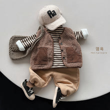 將圖片載入圖庫檢視器 22110SE-冬季韓版毛絨撞色口袋排釦馬甲背心
