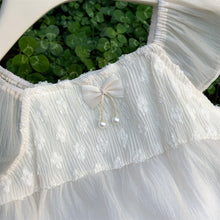 Load image into Gallery viewer, 2523051LS-夏花邊飛袖柔軟包屁衣
