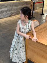 Load image into Gallery viewer, 2025X123TG-Summer Korean version of short-sleeved shirt and shorts suit for boys and girls &amp; casual vest dress 
