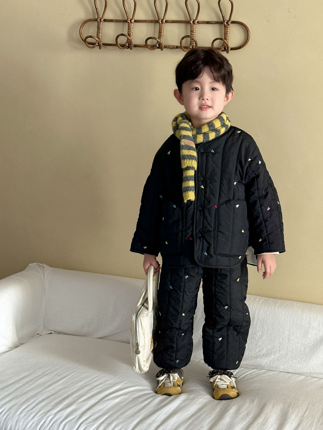 DZ250648TG-秋冬季刺繡夾棉加絨保暖兩件套裝