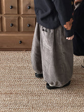 將圖片載入圖庫檢視器 25Q44PA-春季森系簡約燈芯絨燈籠寬褲
