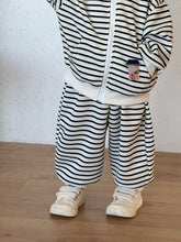 將圖片載入圖庫檢視器 CZ260891TG-條紋連帽運動休閒兩件套
