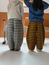 將圖片載入圖庫檢視器 2025D204PA-冬季條紋針織加厚休閒直筒長褲
