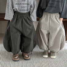 Load image into Gallery viewer, 26C08PA-夏季｜純色寬鬆｜九分彎刀褲
