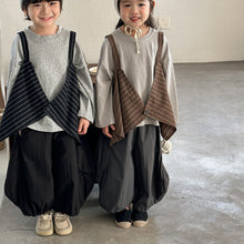 Load image into Gallery viewer, 26C08PA-夏季｜純色寬鬆｜九分彎刀褲
