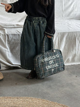 Load image into Gallery viewer, 25Q09PA-春季拼接寬鬆直筒牛仔長褲
