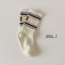 Load image into Gallery viewer, CW10AC-Simple letter thin children&#39;s sports socks (3 pairs)
