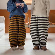 將圖片載入圖庫檢視器 2025D204PA-冬季條紋針織加厚休閒直筒長褲
