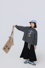將圖片載入圖庫檢視器 BB2621PCW-秋日卡通印花薄衛衣
